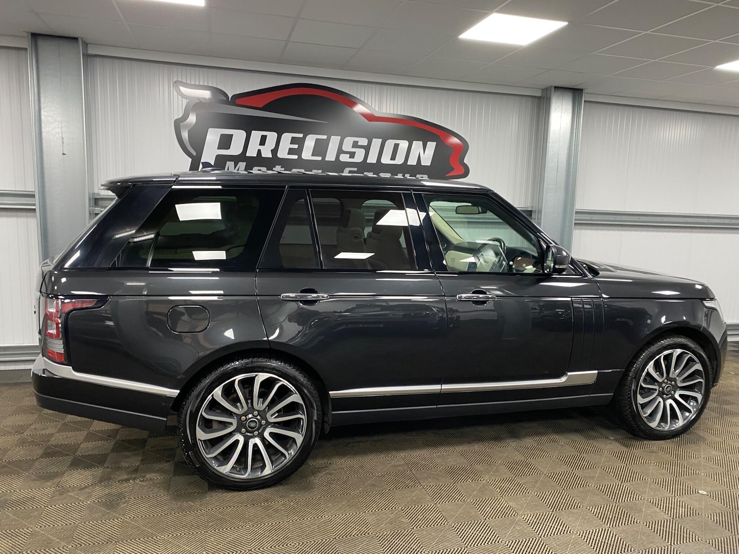 Used Land Rover Range Rover 2015 for sale - 77305432: Photo 28