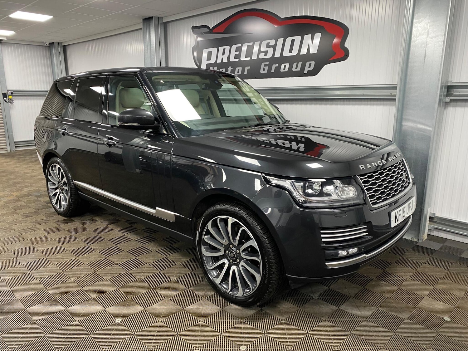 Used Land Rover Range Rover 2015 for sale - 77305432: Photo 3