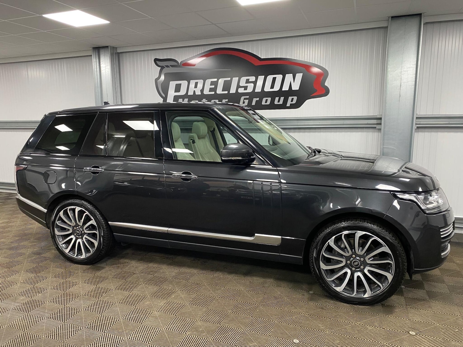 Used Land Rover Range Rover 2015 for sale - 77305432: Photo 30