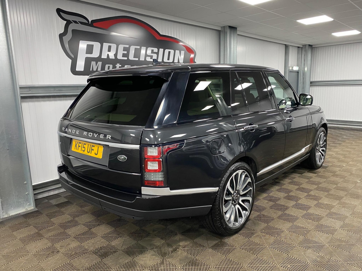 Used Land Rover Range Rover 2015 for sale - 77305432: Photo 32