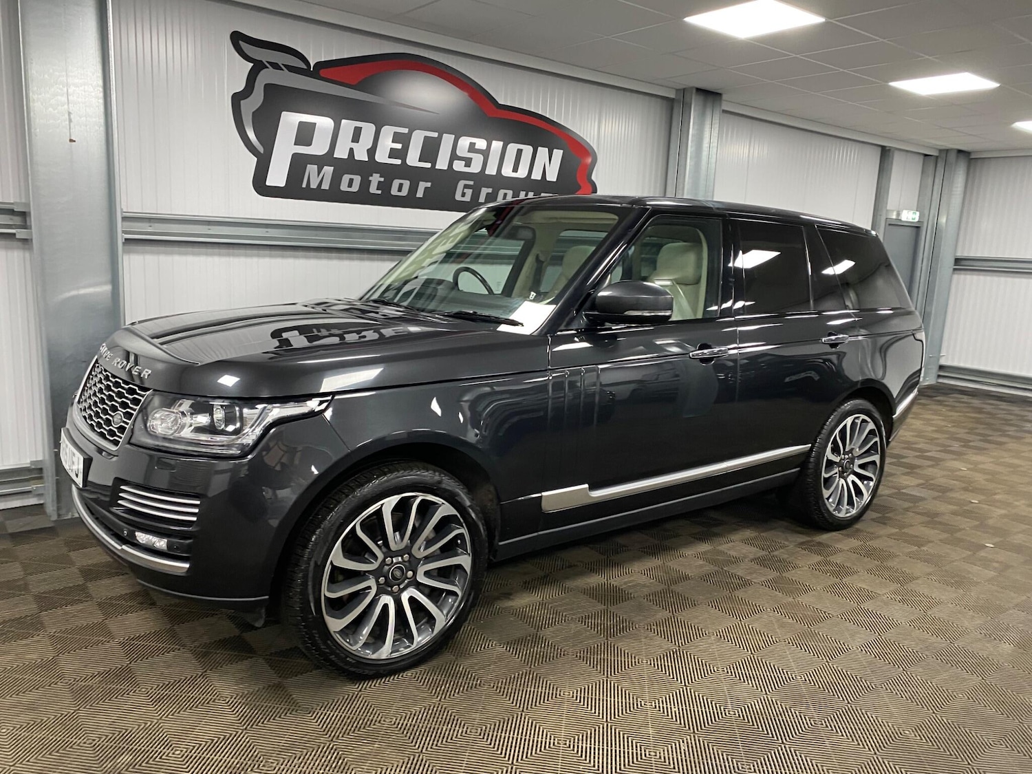 Used Land Rover Range Rover 2015 for sale - 77305432: Photo 7