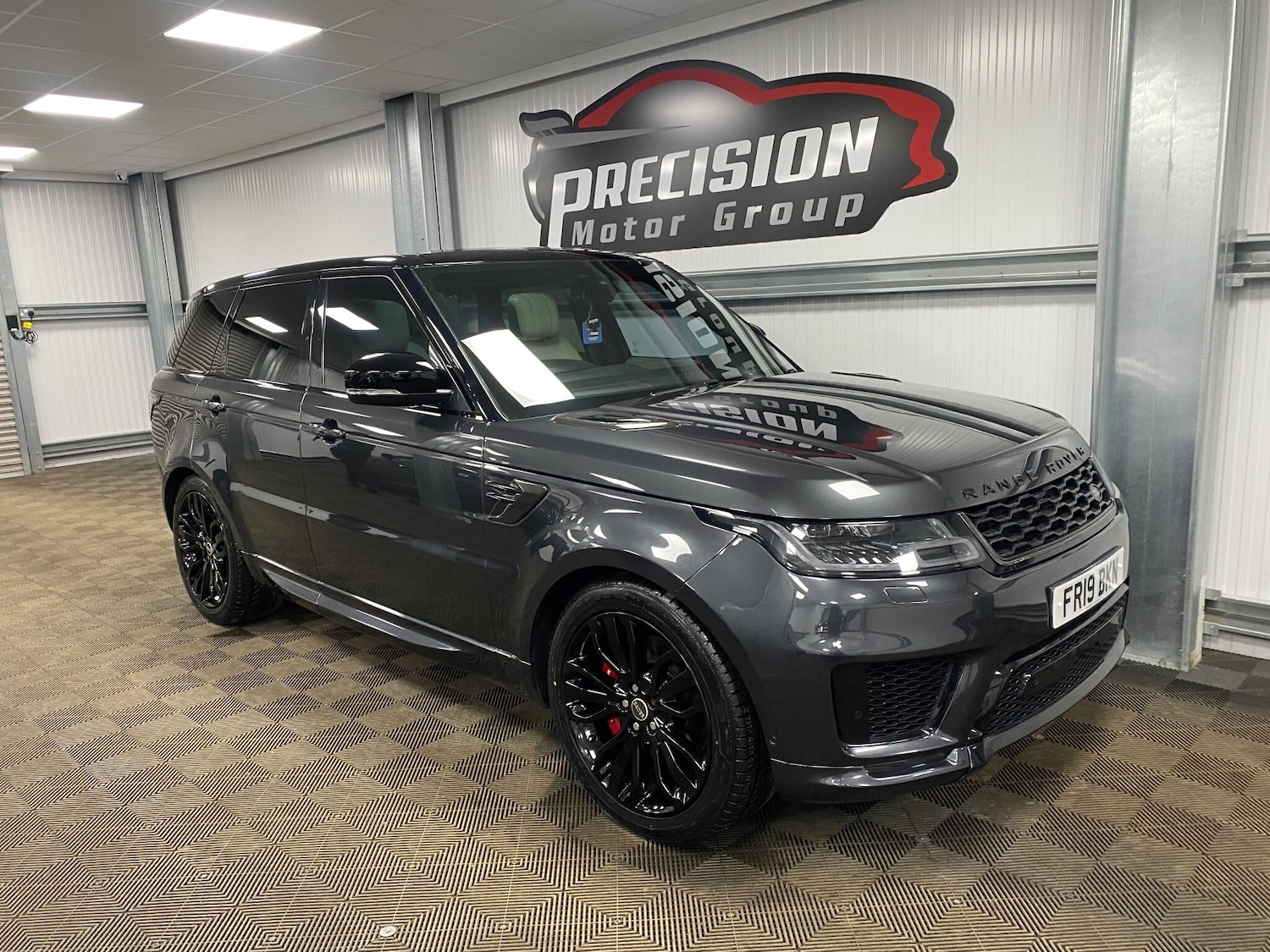 Used Land Rover Range Rover Sport 2019 for sale - 77066508: Photo 2