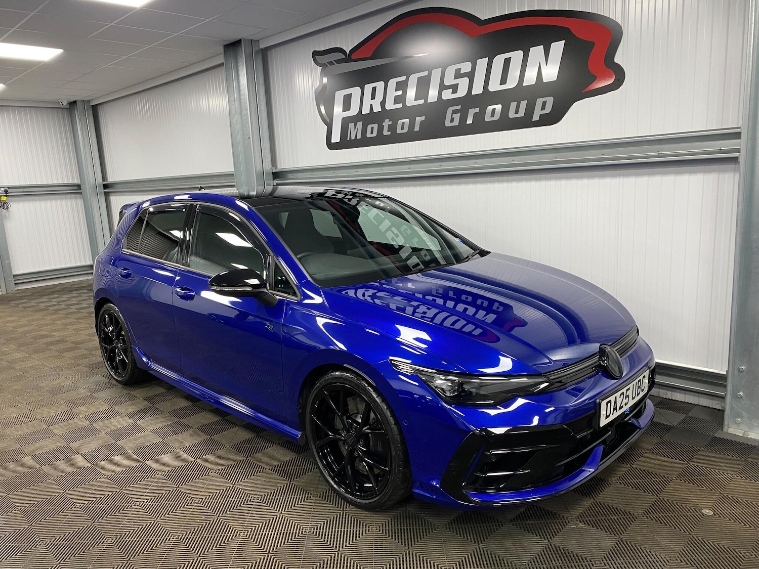 Used Volkswagen Golf 2025 for sale - 76584989: Photo 2