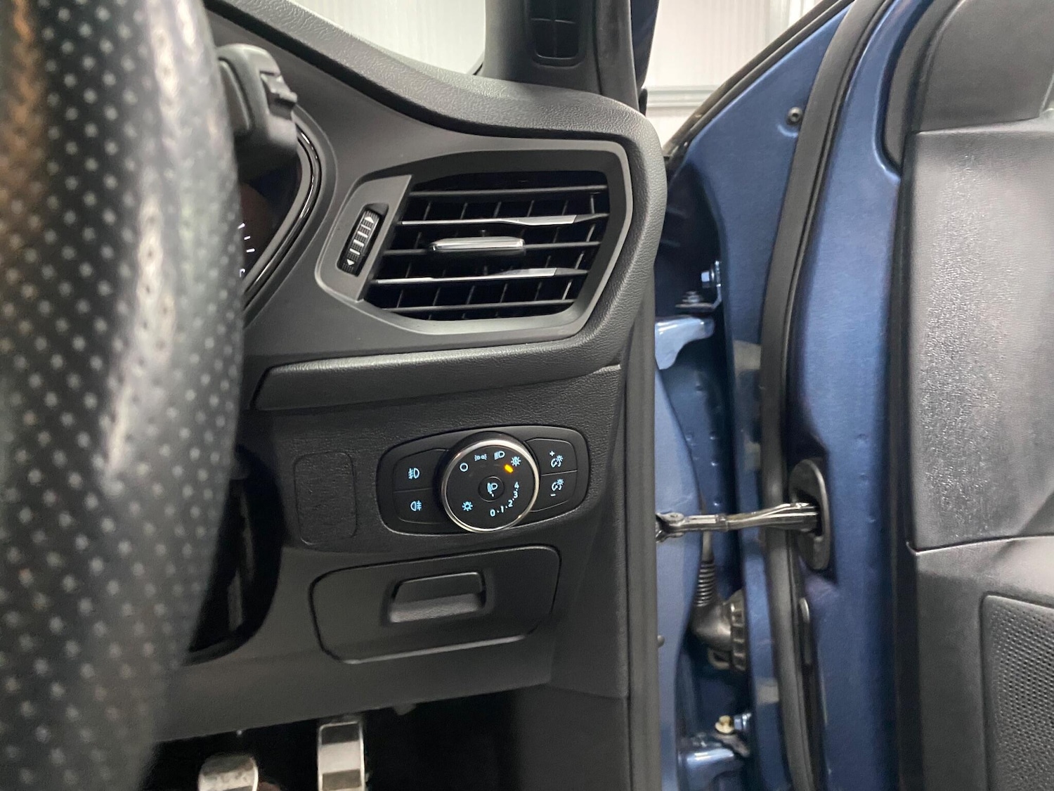 Used Ford Focus 2019 for sale - 77175555: Photo 41