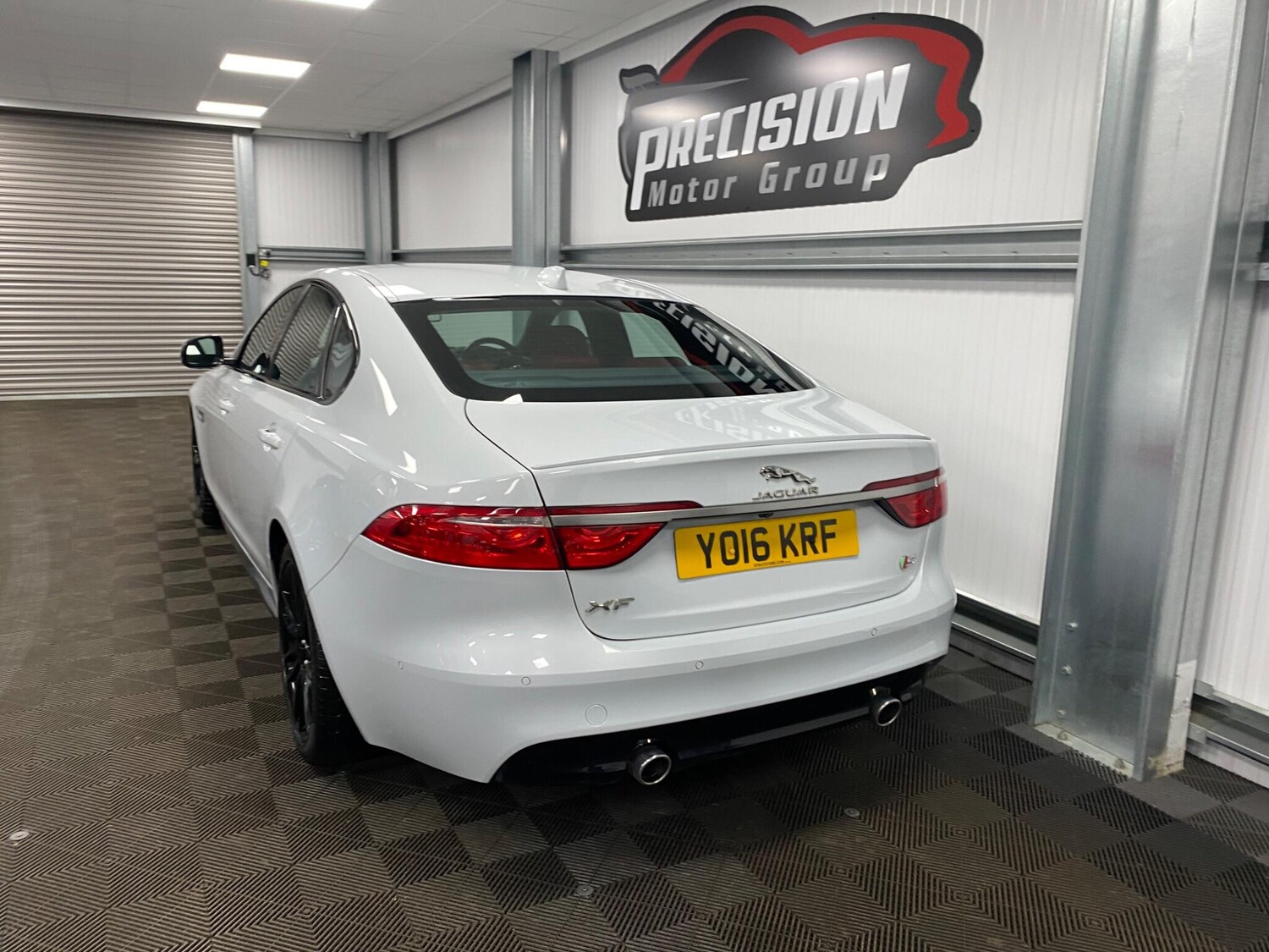 Used Jaguar XF 2016 for sale - 76327391: Photo 17