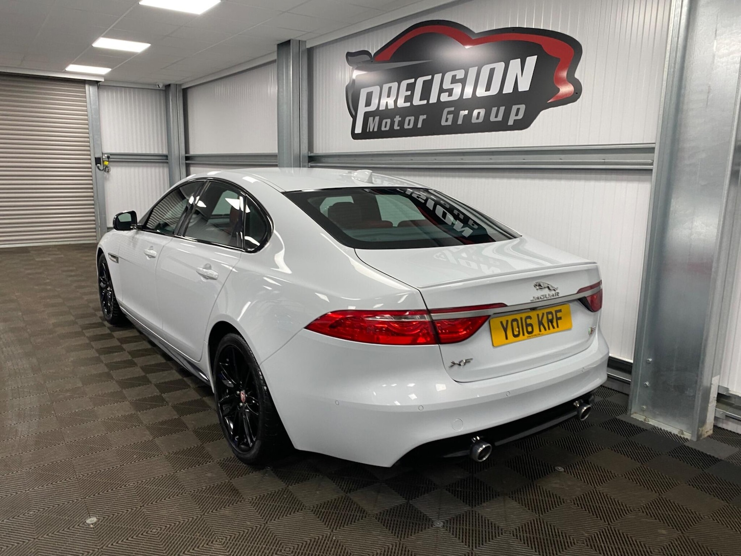 Used Jaguar XF 2016 for sale - 76327391: Photo 18