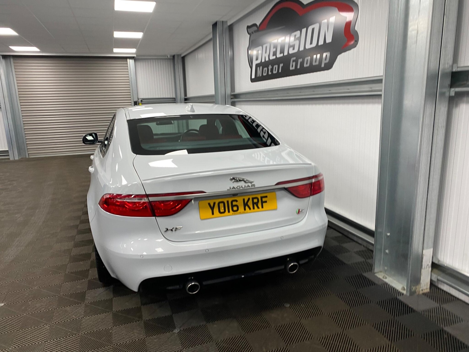 Used Jaguar XF 2016 for sale - 76327391: Photo 27