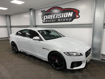 Used Jaguar XF 2016 for sale - 76327391: Photo