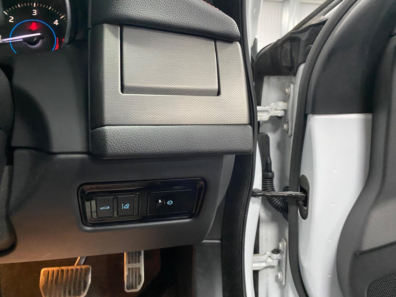 Used Jaguar XF 2016 for sale - 76327391: Photo 51