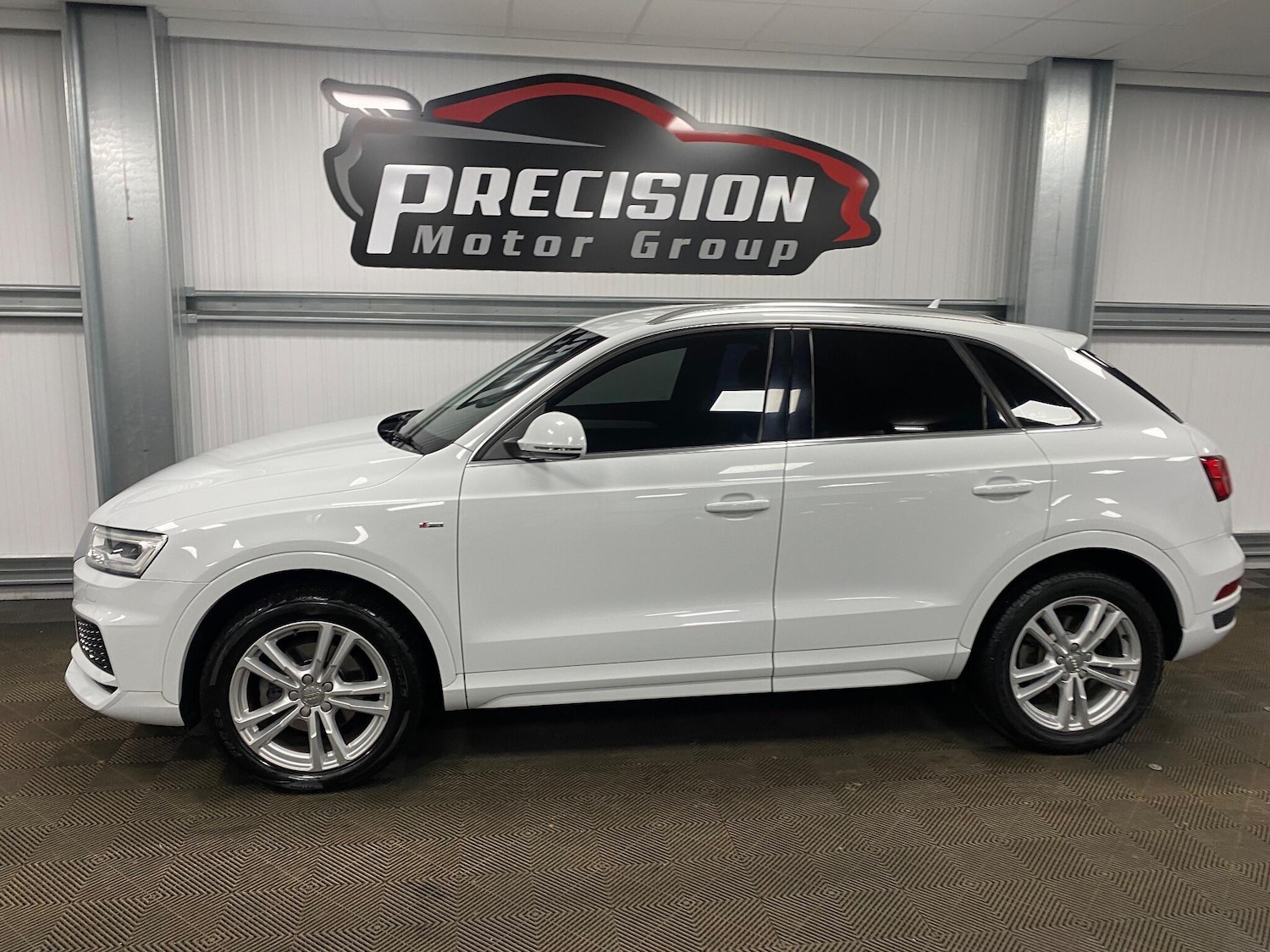 Used Audi Q3 for sale - 76997551: Photo 18