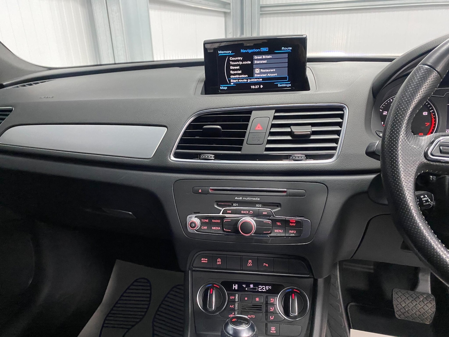 Used Audi Q3 for sale - 76997551: Photo 42