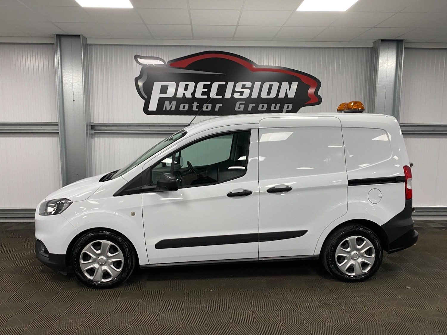 Used Ford Transit Courier 2020 for sale - 76408736: Photo 12