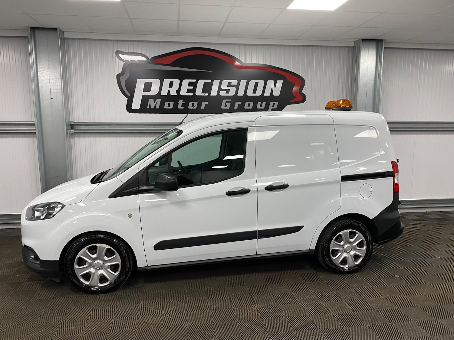 Used Ford Transit Courier 2020 for sale - 76408736: Photo 14