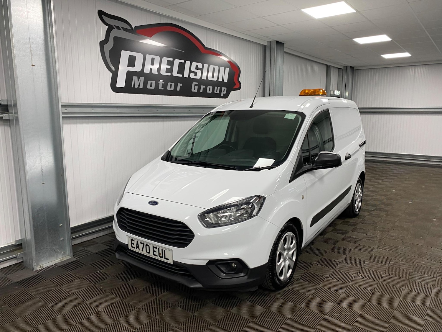 Used Ford Transit Courier 2020 for sale - 76408736: Photo 9