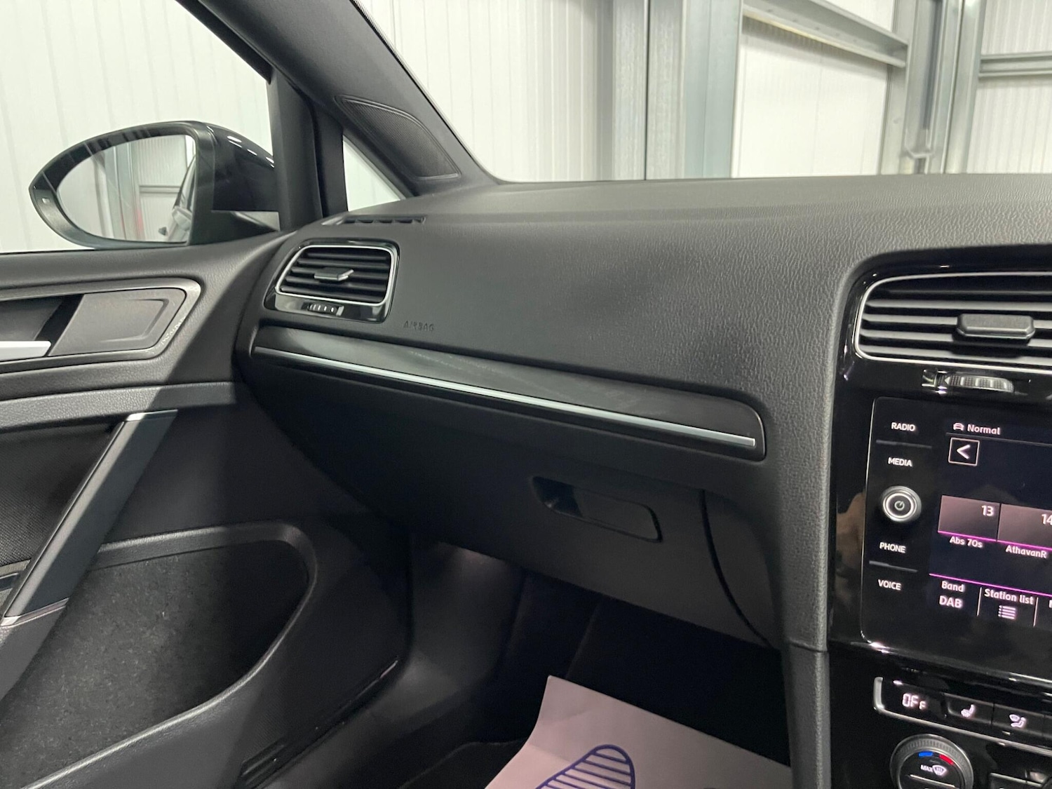 Used Volkswagen Golf 2018 for sale - 78086083: Photo 38