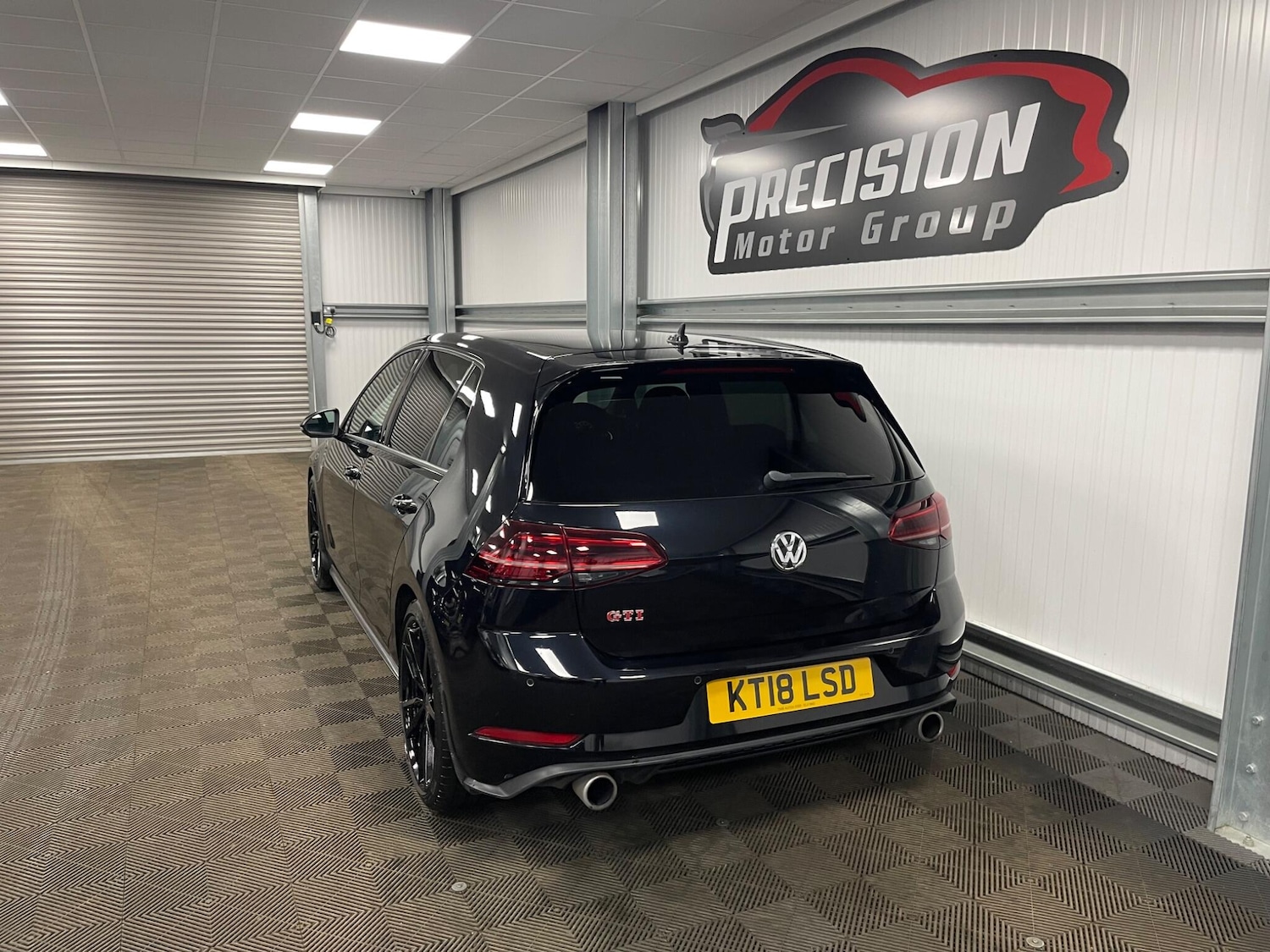 Used Volkswagen Golf 2018 for sale - 78086083: Photo 7