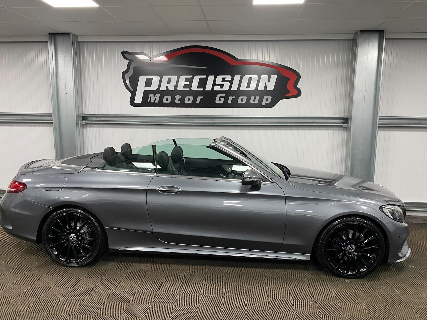 Used Mercedes-Benz C Class 2017 for sale - 76634247: Photo 3