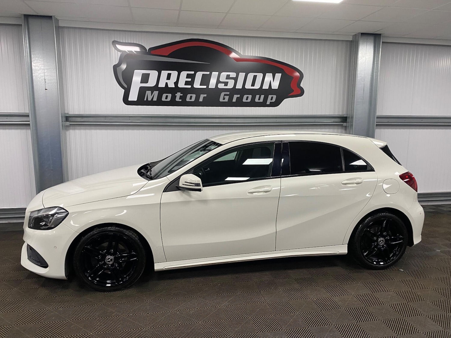 Used Mercedes-Benz A-Class 2017 for sale - 76584039: Photo 19