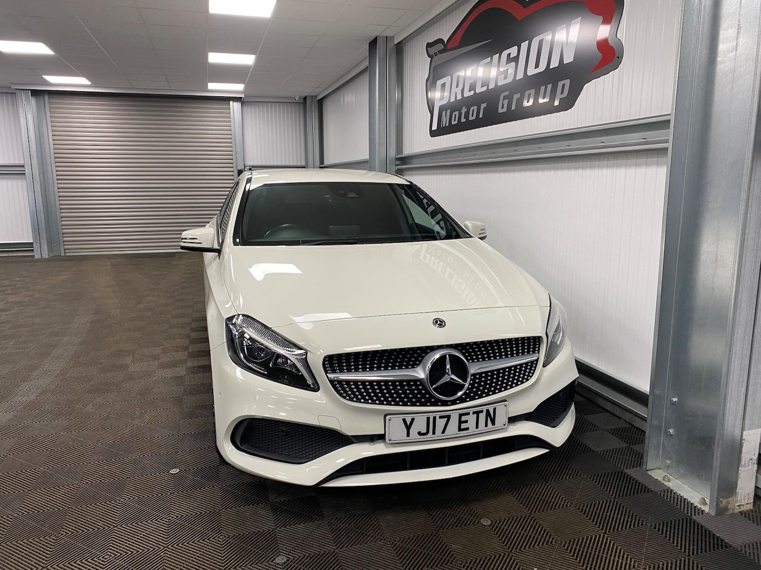 Used Mercedes-Benz A-Class 2017 for sale - 76584039: Photo 3