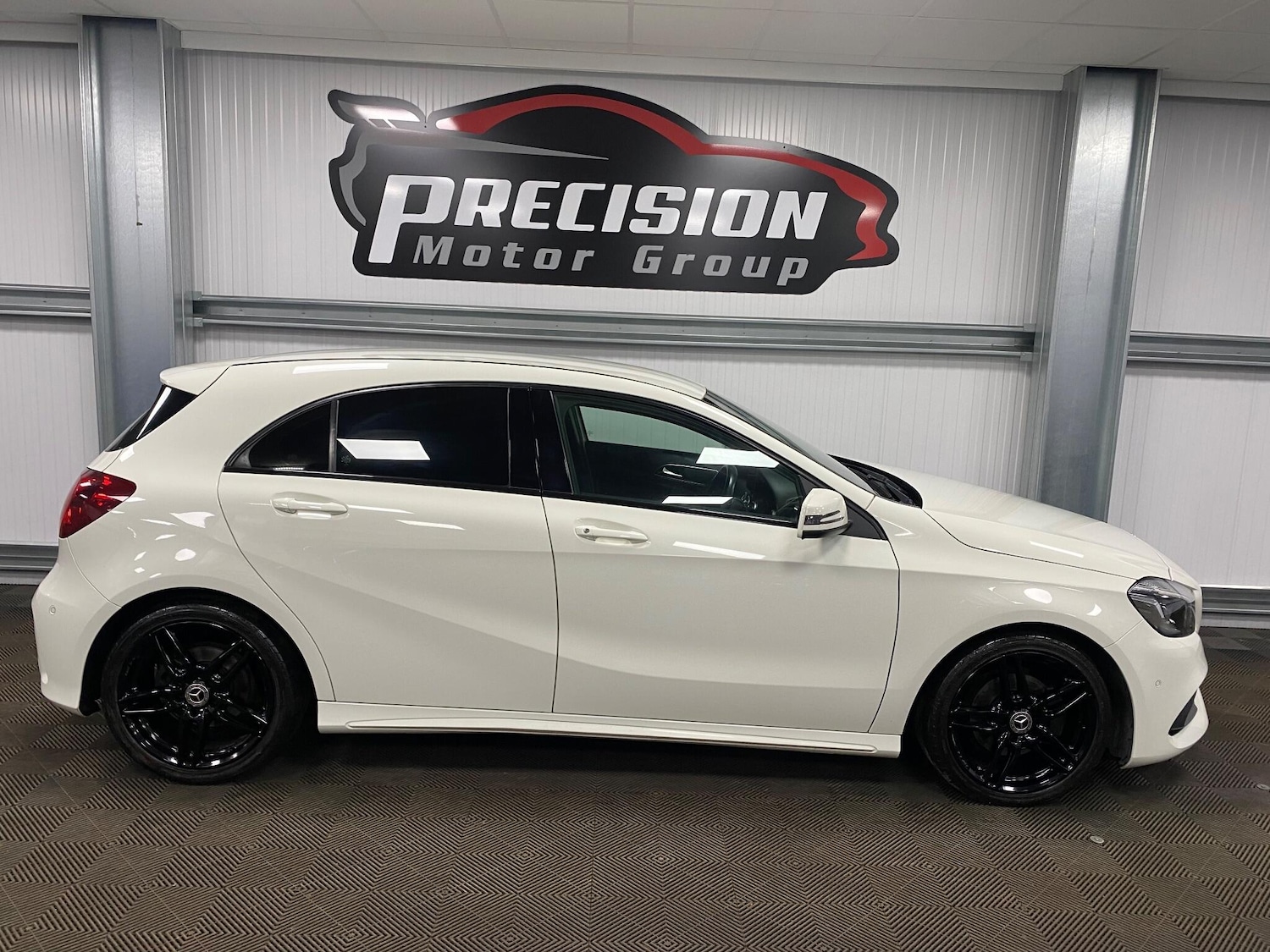 Used Mercedes-Benz A-Class 2017 for sale - 76584039: Photo 30