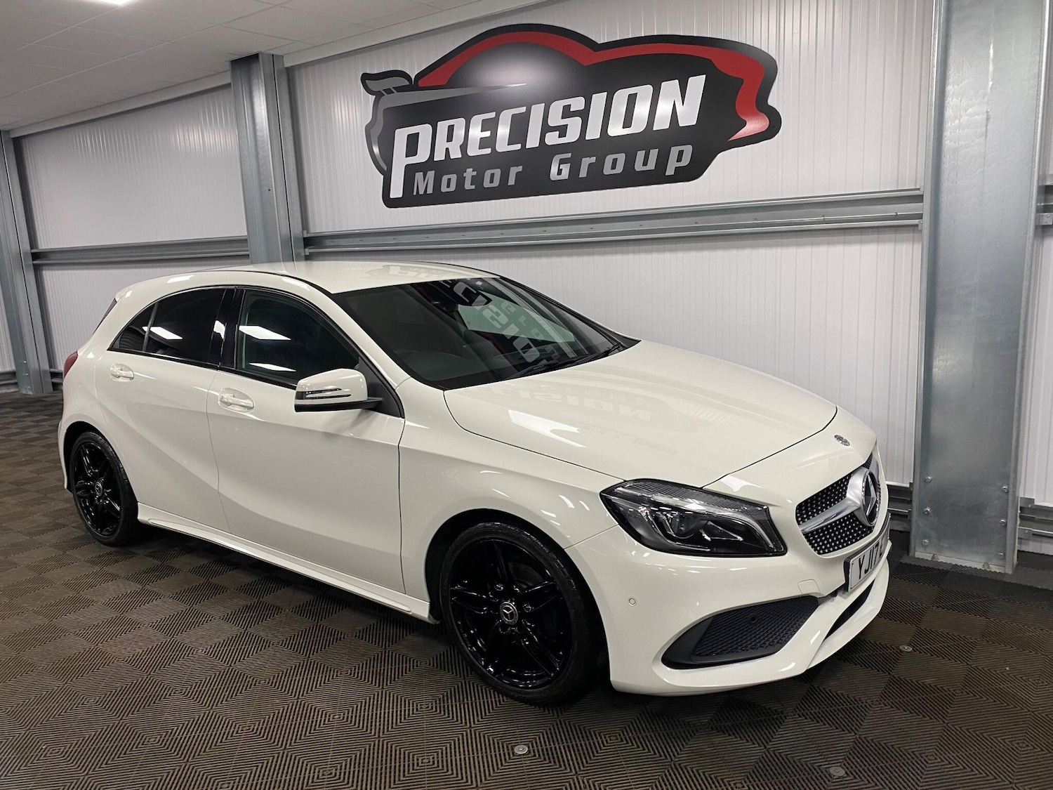 Used Mercedes-Benz A-Class 2017 for sale - 76584039: Photo 9
