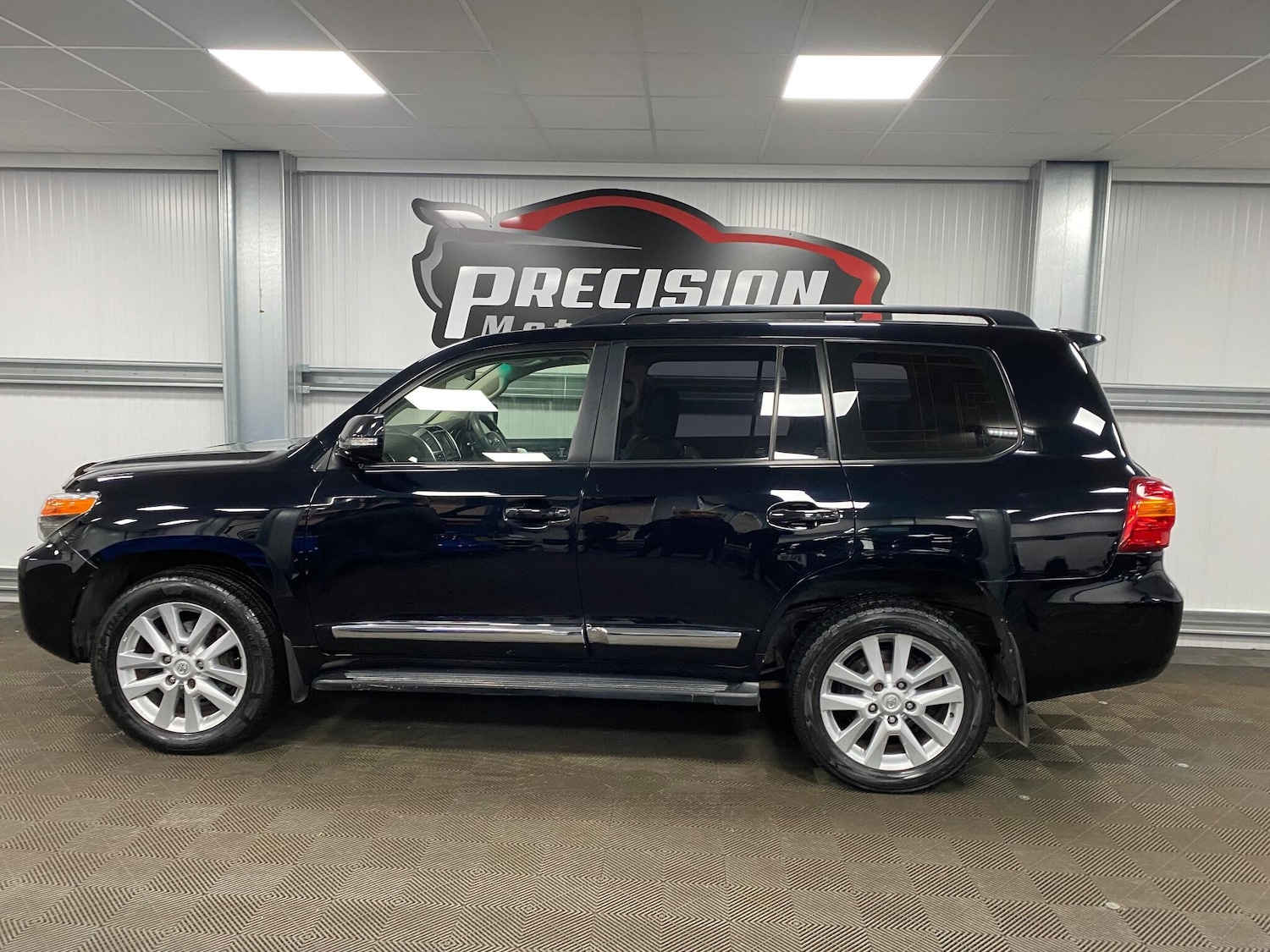 Used Toyota Land Cruiser for sale - 76592365: Photo 14