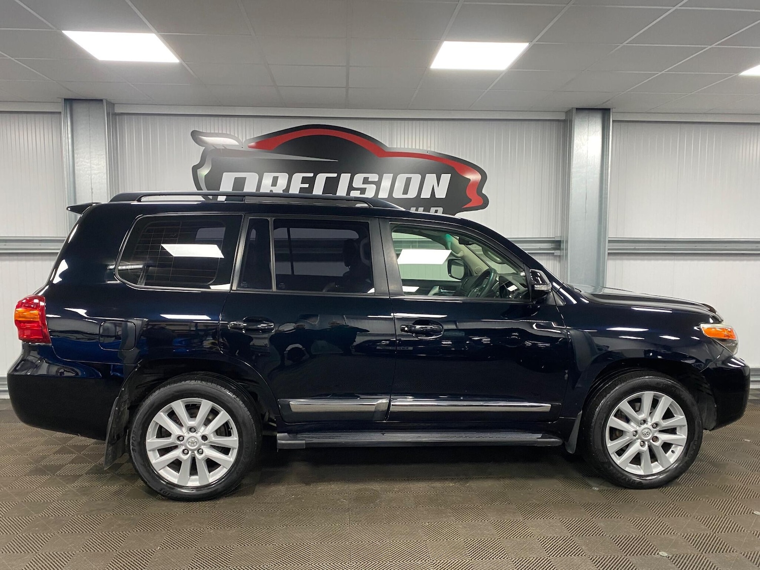 Used Toyota Land Cruiser for sale - 76592365: Photo 24