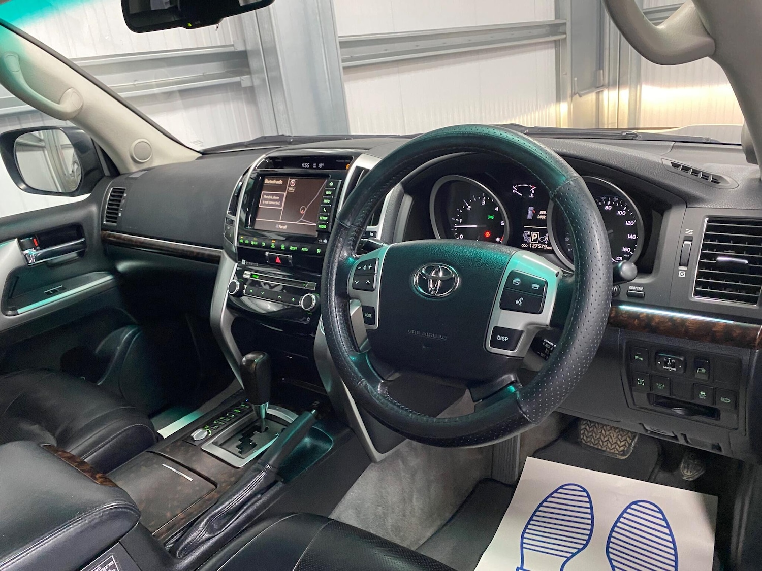 Used Toyota Land Cruiser for sale - 76592365: Photo 30