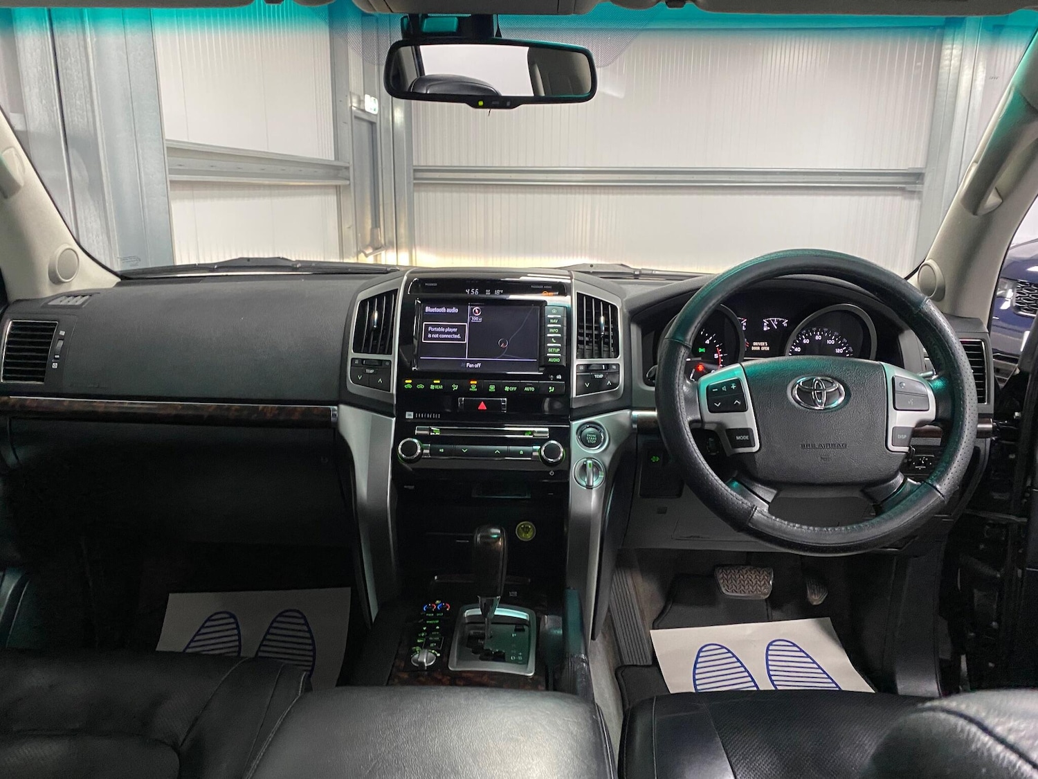 Used Toyota Land Cruiser for sale - 76592365: Photo 31