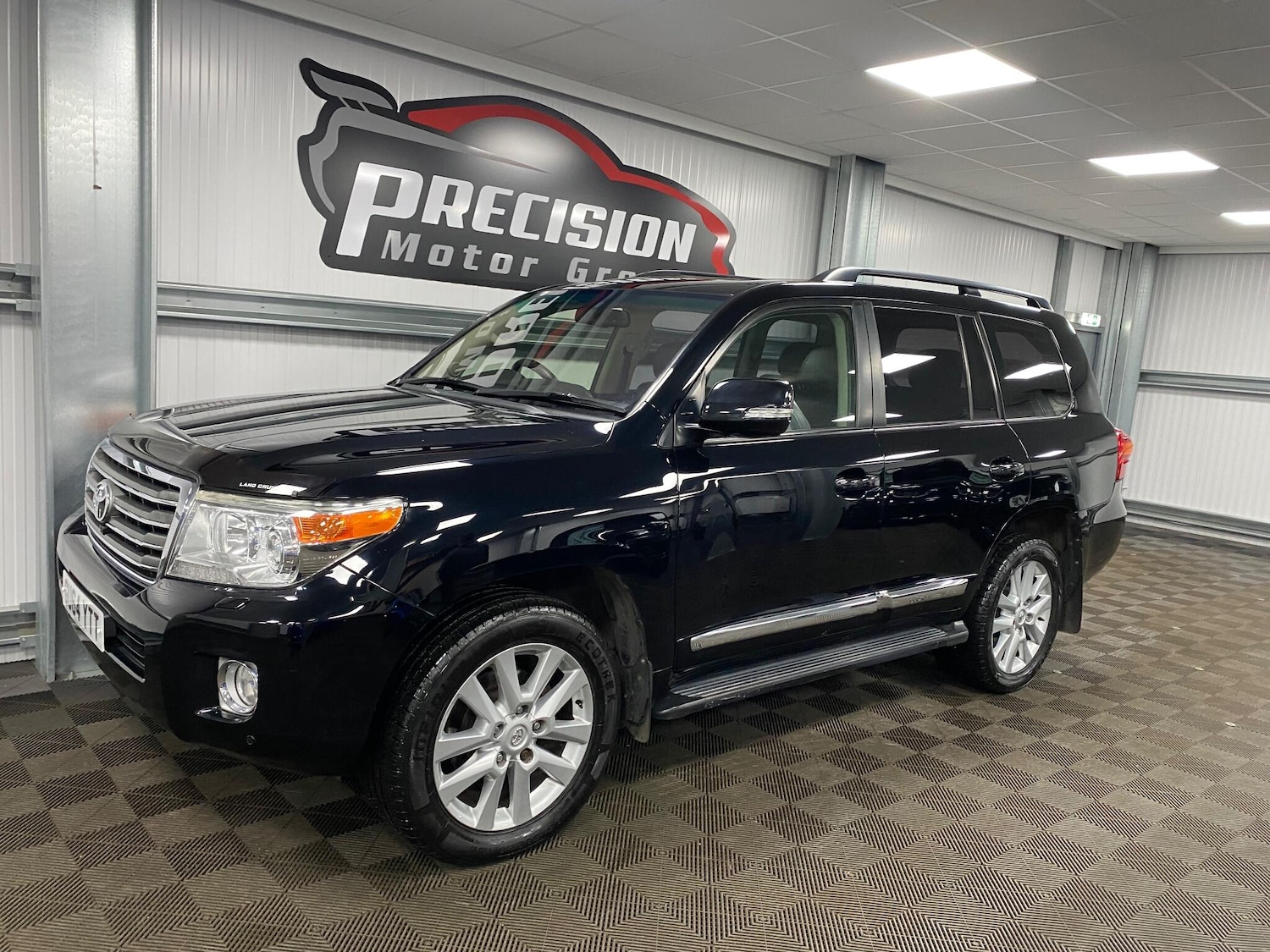 Used Toyota Land Cruiser for sale - 76592365: Photo 6