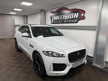 Used Jaguar F-Pace 2019 for sale - 79325215: Photo