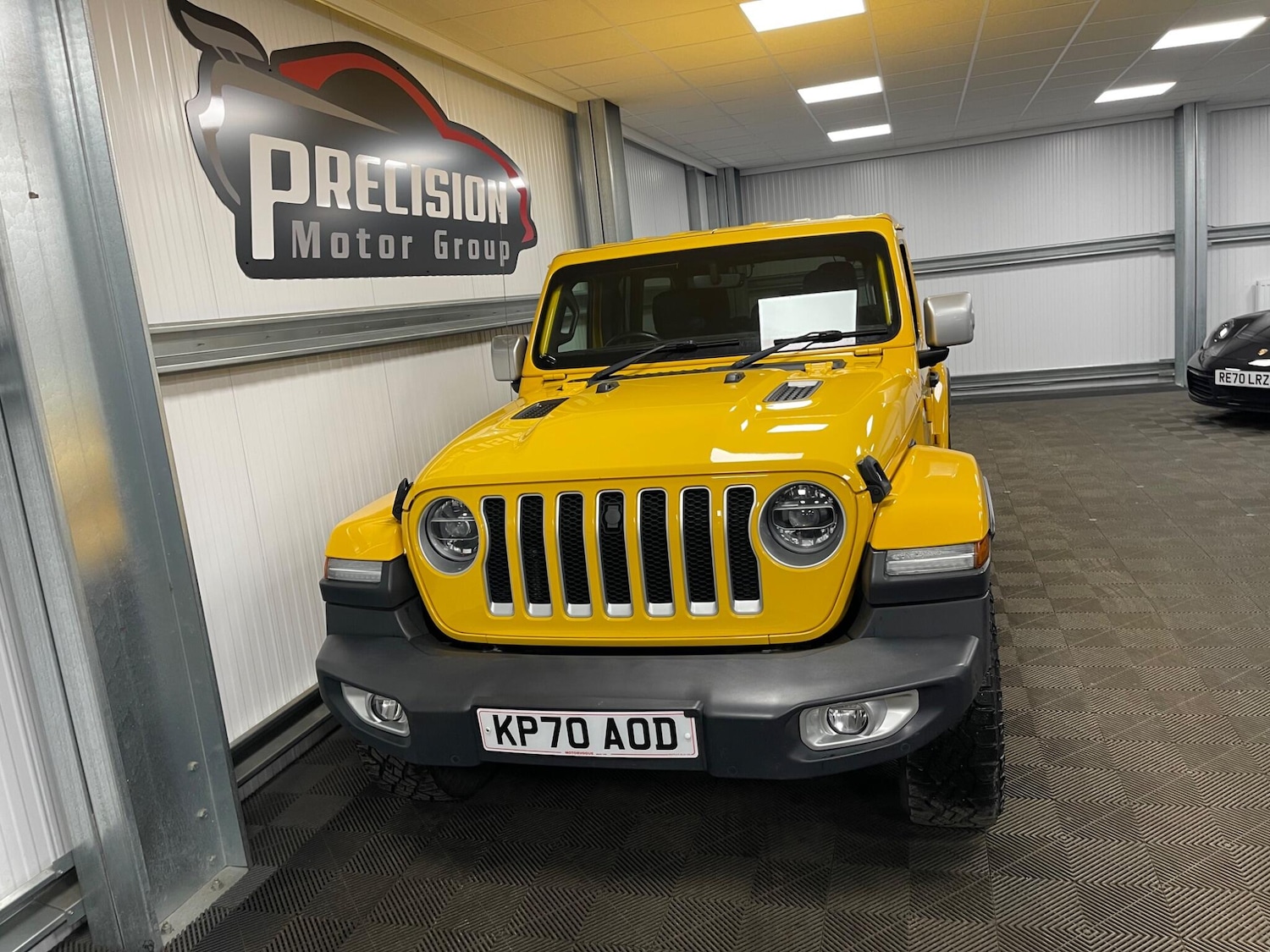 Used Jeep Wrangler 2020 for sale - 77882224: Photo 8
