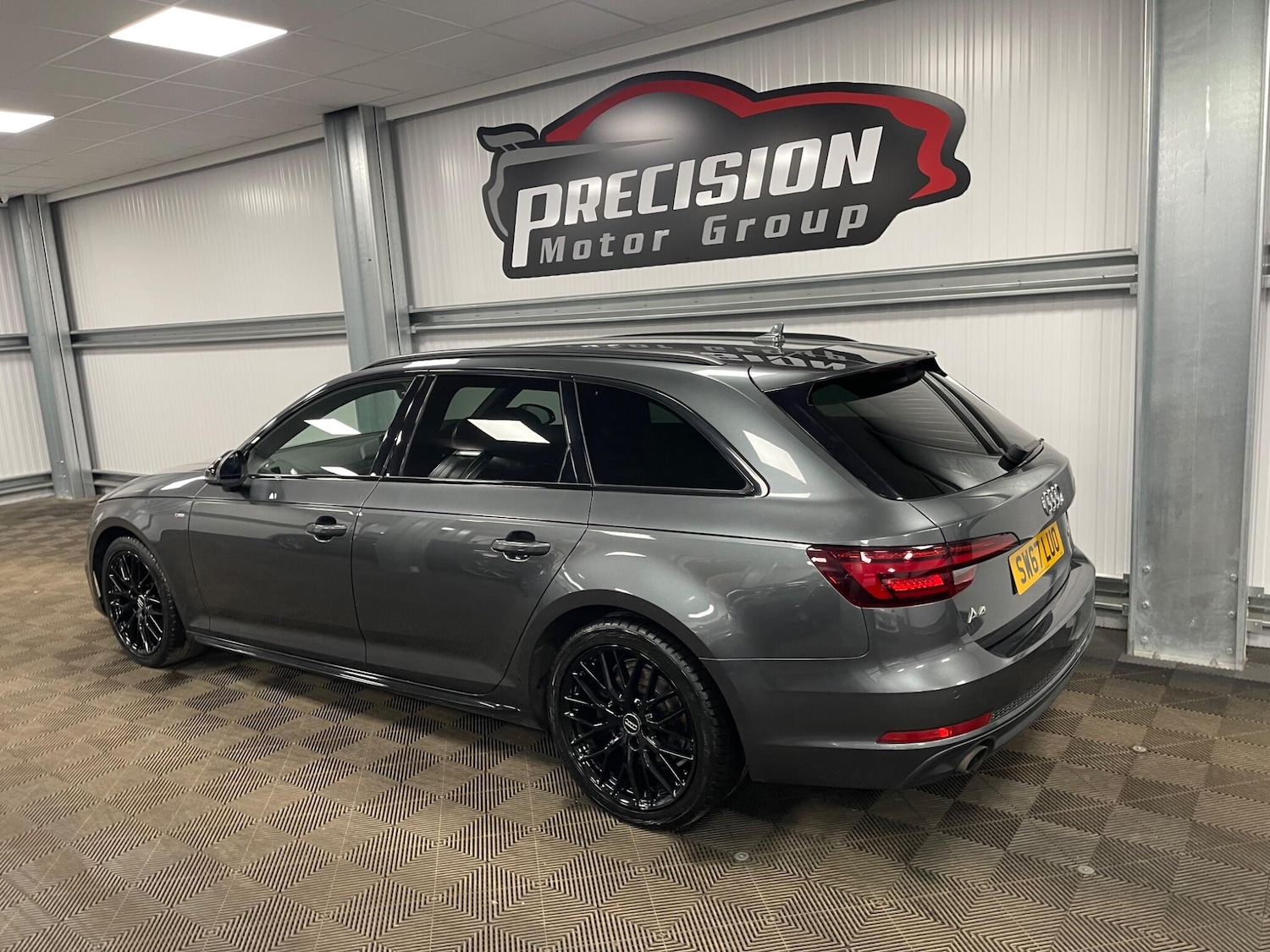 Used Audi A4 2018 for sale - 77598033: Photo 12