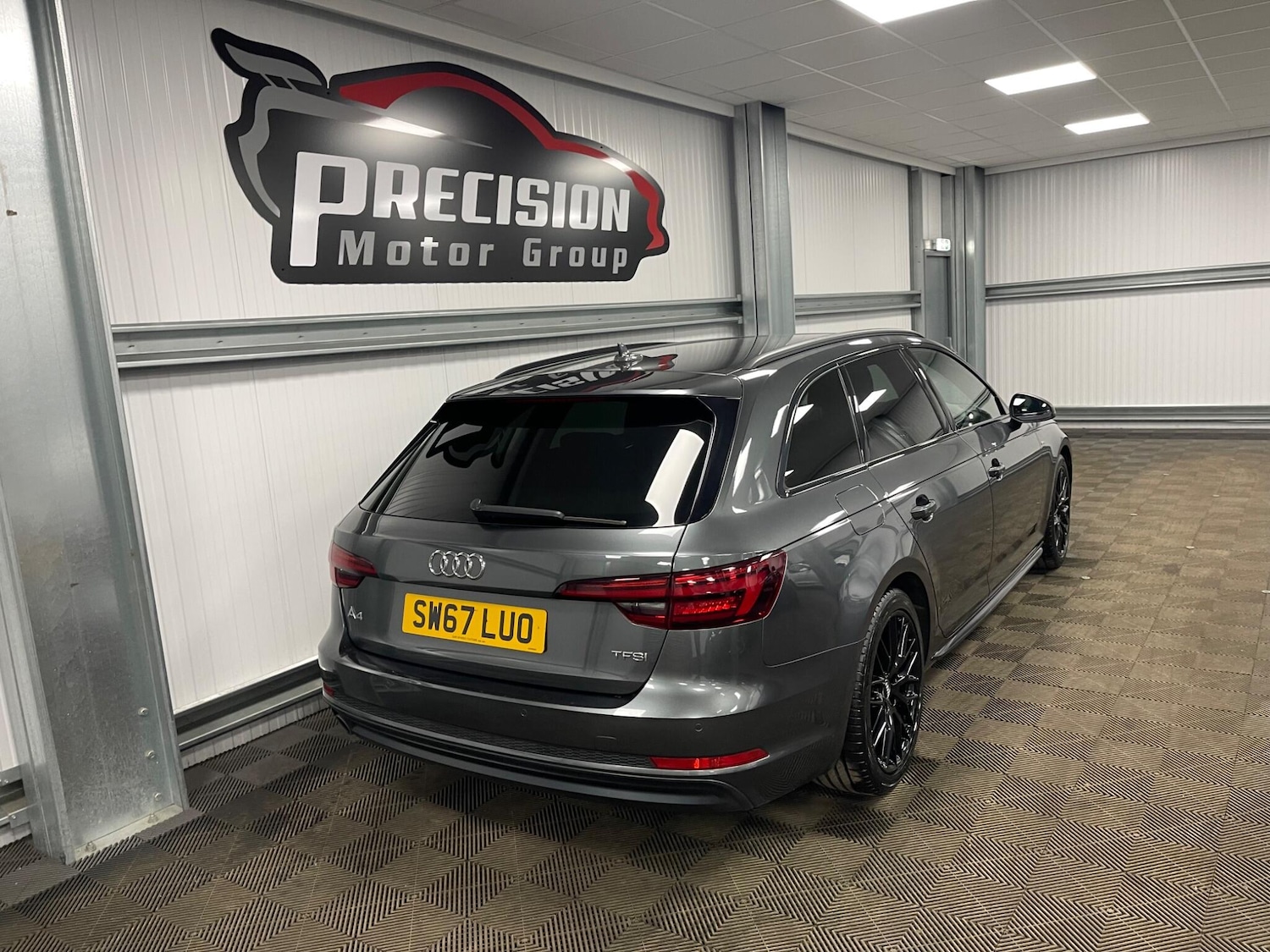 Used Audi A4 2018 for sale - 77598033: Photo 25