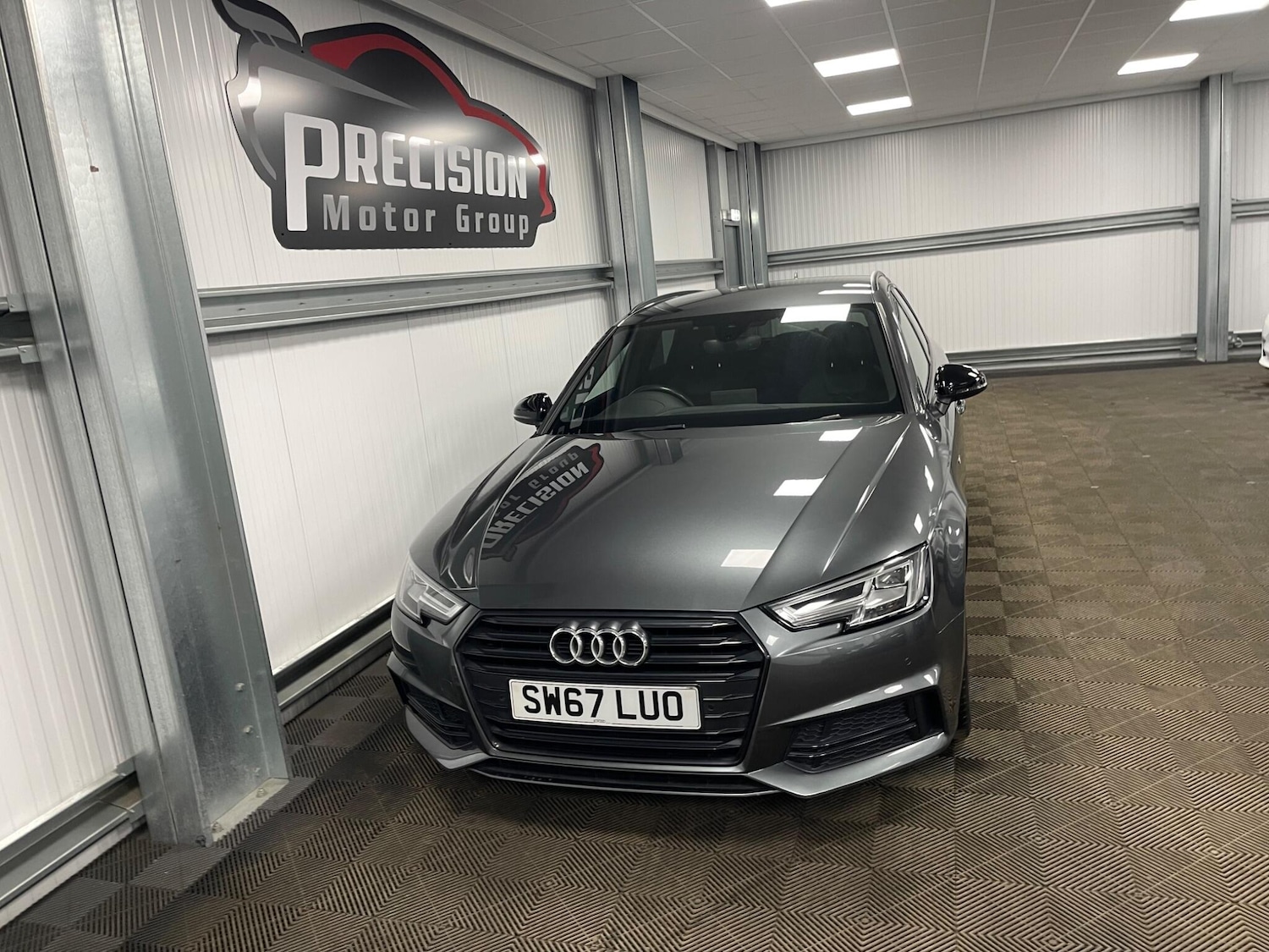 Used Audi A4 2018 for sale - 77598033: Photo 5