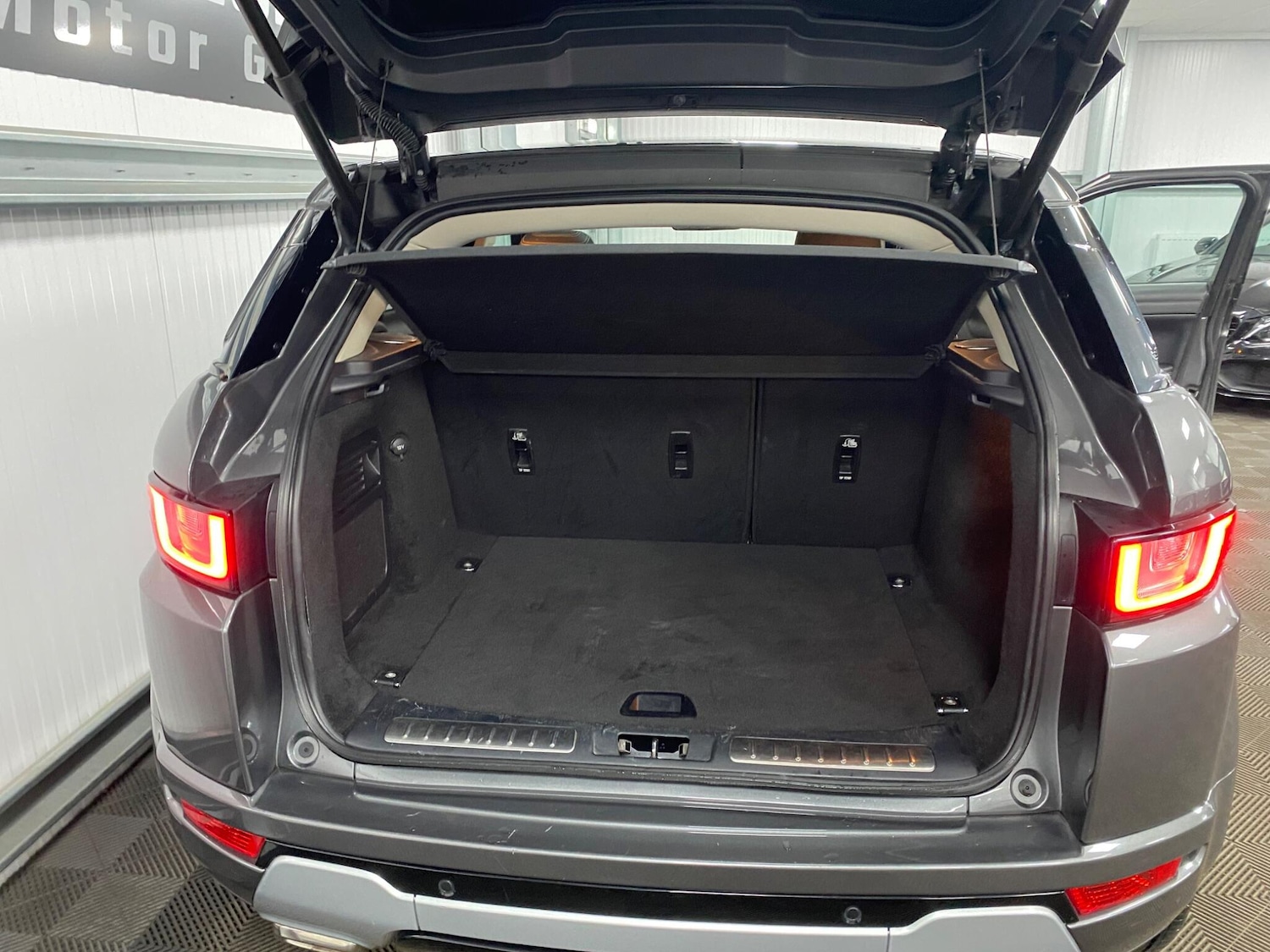 Used Land Rover Range Rover Evoque 2016 for sale - 76992687: Photo 54