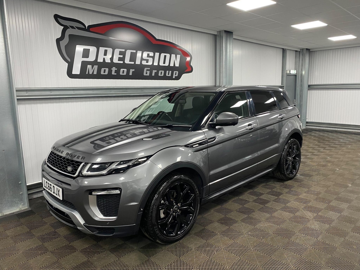 Used Land Rover Range Rover Evoque 2016 for sale - 76992687: Photo 7