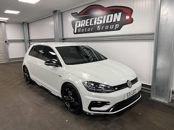 Used Volkswagen Golf 2017 for sale - 76538713: Photo