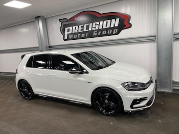 Used Volkswagen Golf 2017 for sale - 76538713: Photo