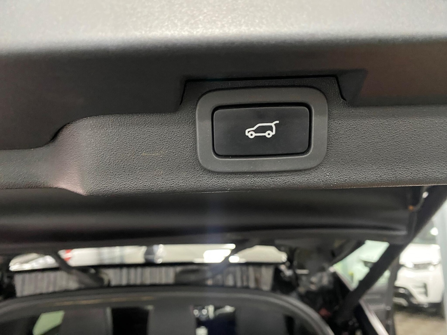 Used Land Rover Discovery 2018 for sale - 76976347: Photo 36