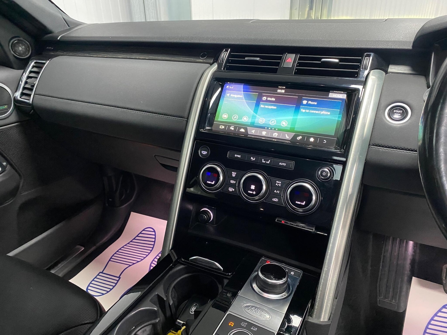 Used Land Rover Discovery 2018 for sale - 76976347: Photo 47