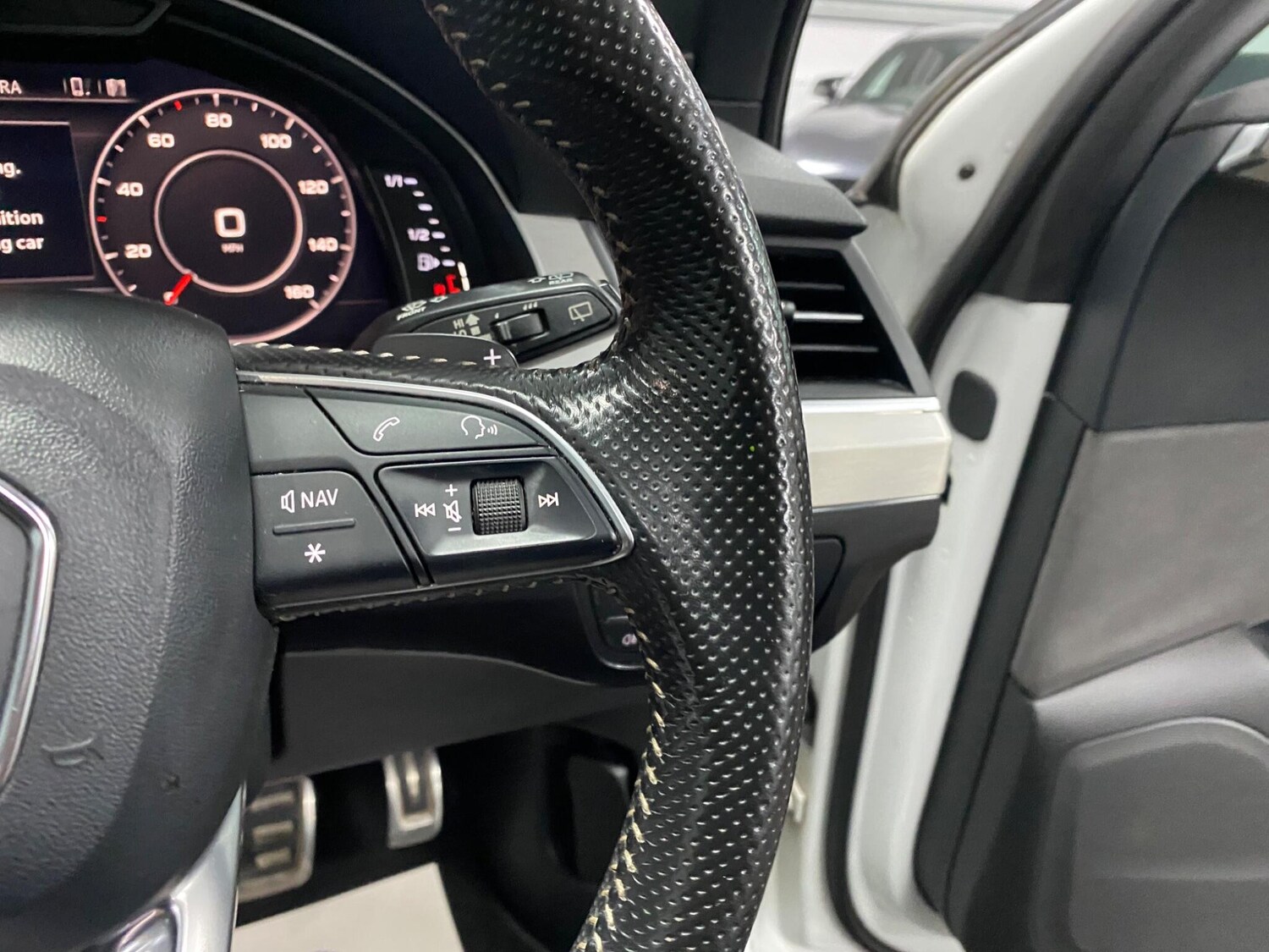 Used Audi Q7 2016 for sale - 76259049: Photo 51