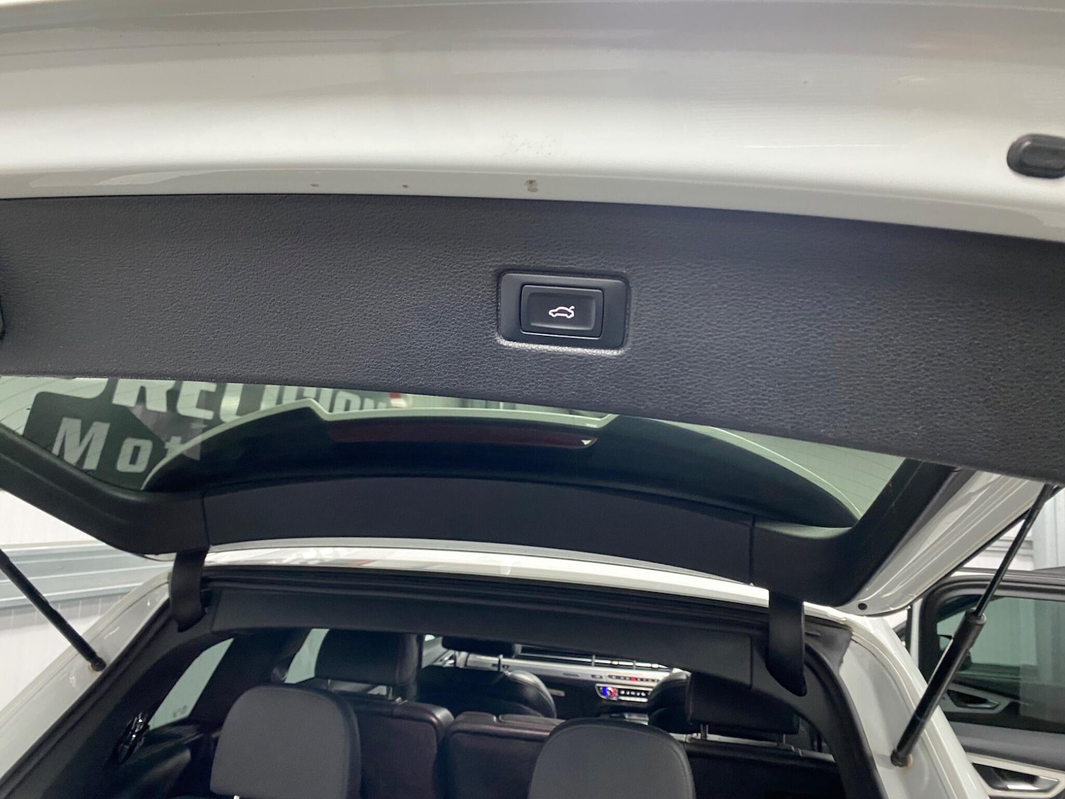 Used Audi Q7 2016 for sale - 76259049: Photo 53