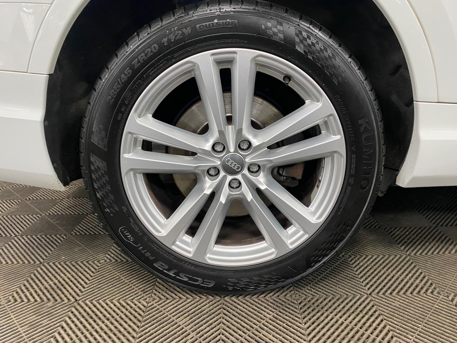 Used Audi Q7 2016 for sale - 76259049: Photo 56