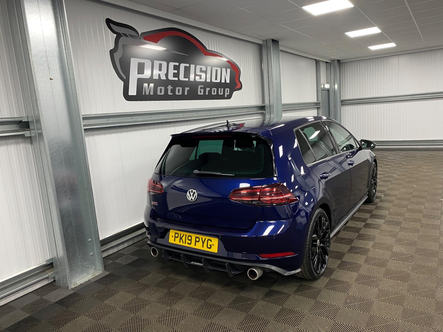 Used Volkswagen Golf 2019 for sale - 76137053: Photo 24