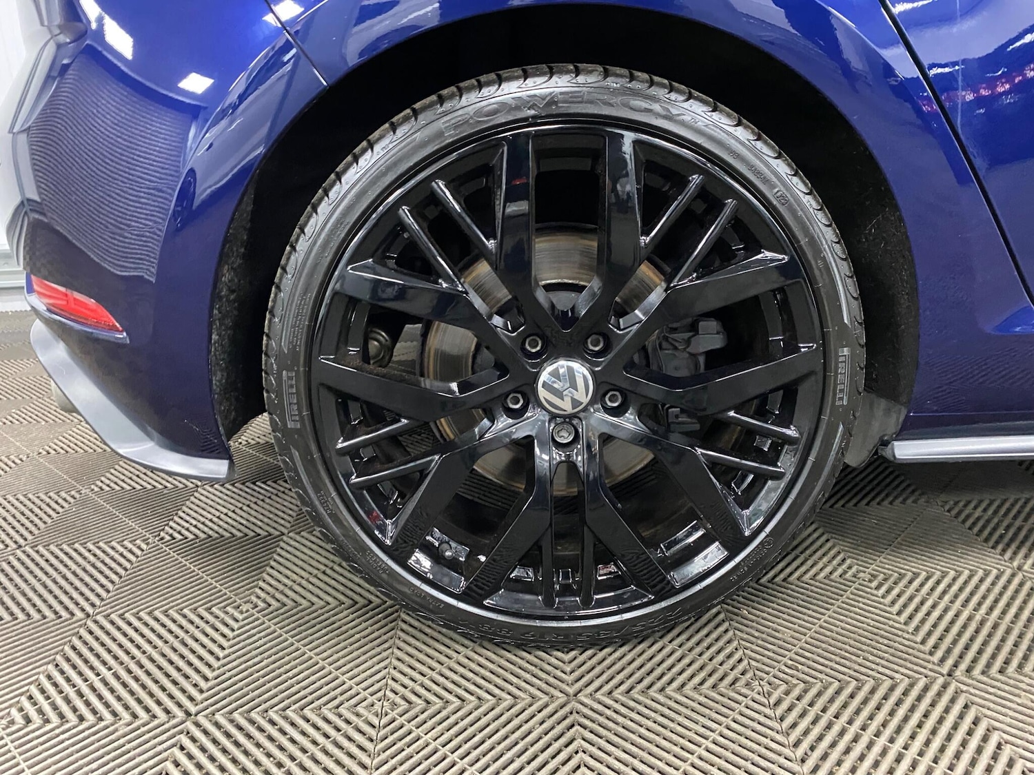 Used Volkswagen Golf 2019 for sale - 76137053: Photo 45