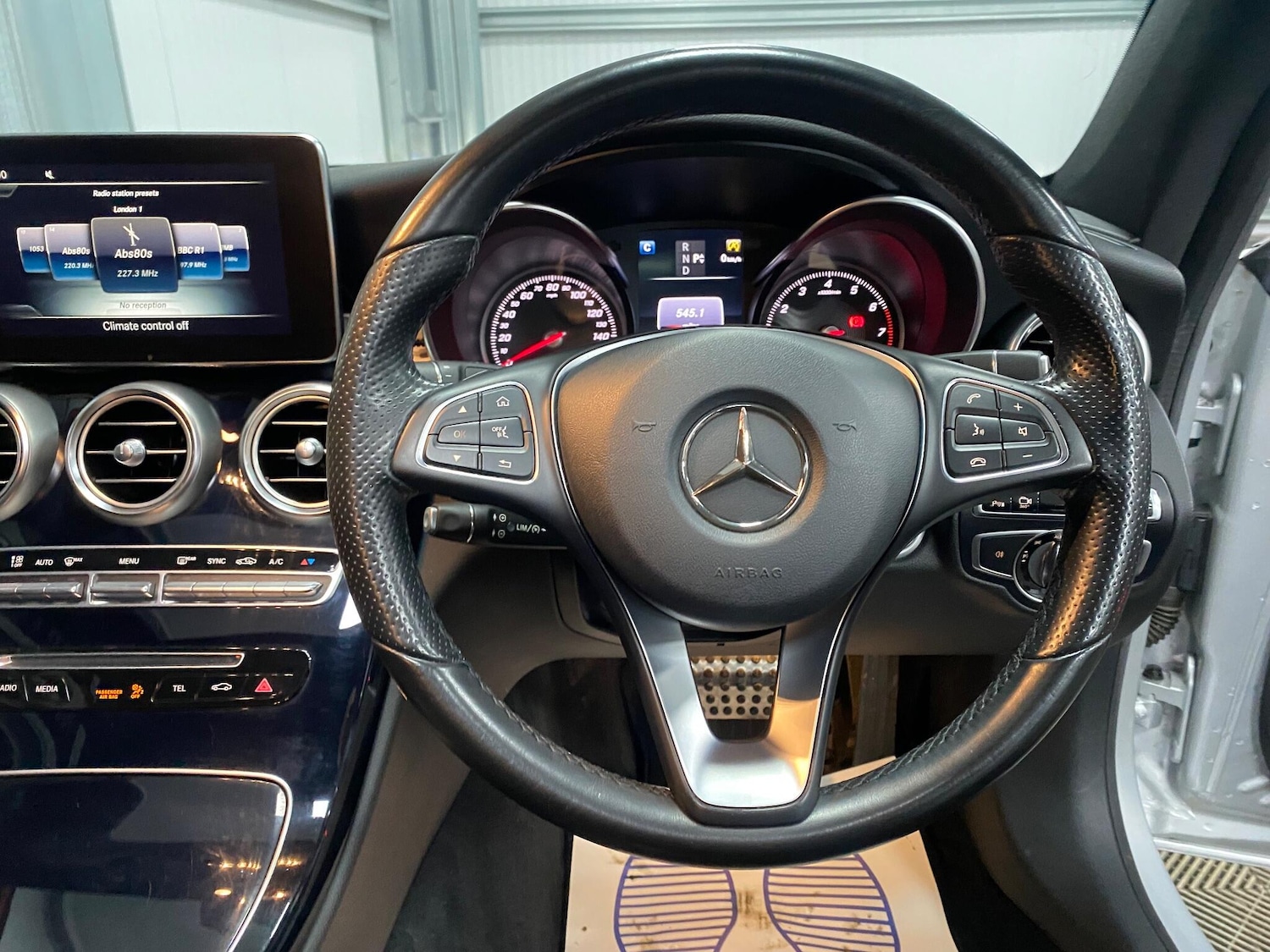 Used Mercedes-Benz C Class 2016 for sale - 77411089: Photo 34