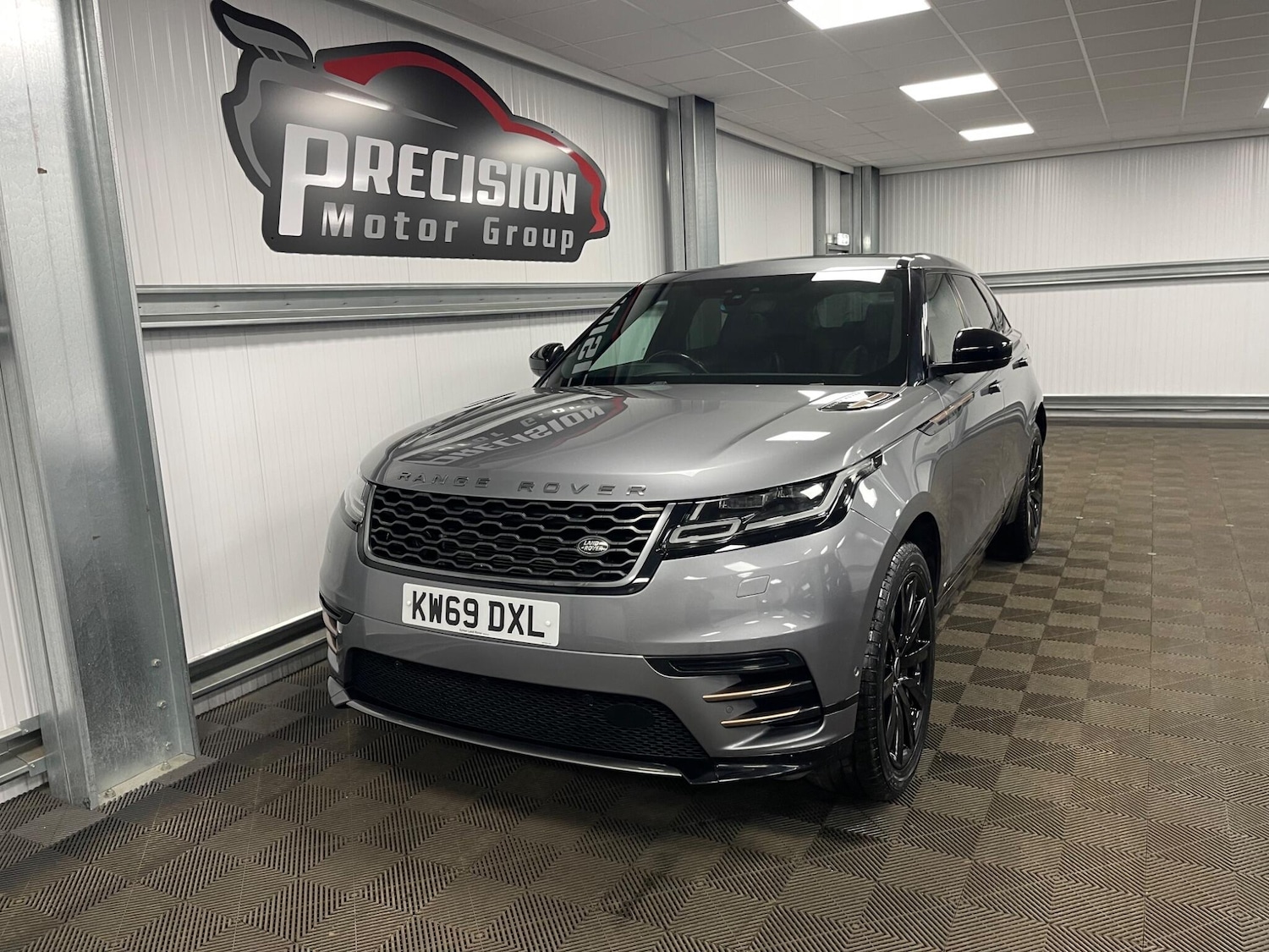 Used Land Rover Range Rover Velar 2019 for sale - 78204099: Photo 12