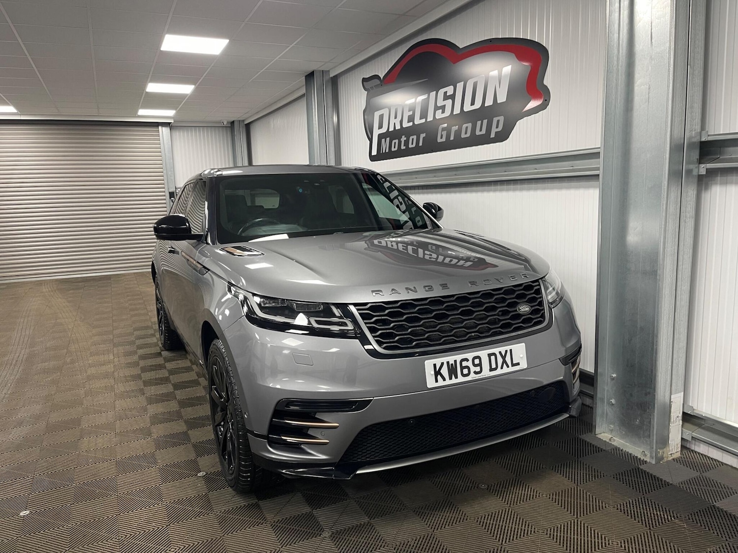 Used Land Rover Range Rover Velar 2019 for sale - 78204099: Photo 3
