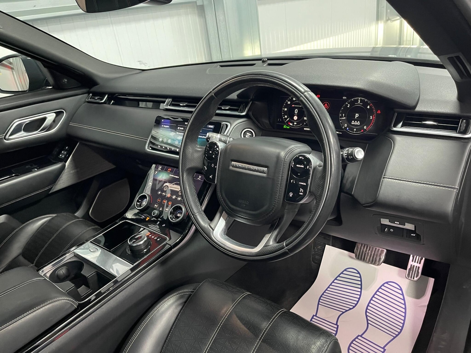 Used Land Rover Range Rover Velar 2019 for sale - 78204099: Photo 32